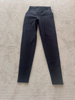 ALO Yoga High-Waist Black Leggings